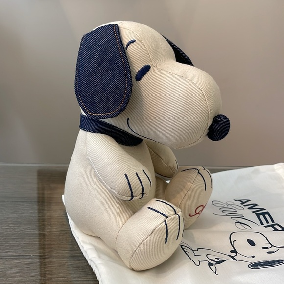 Snoopy Limited-Edition Plush Toy NWT & Dust Bag - Picture 4 of 14